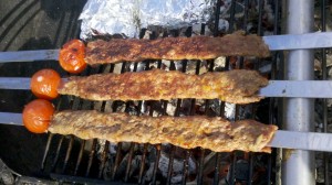 Adana Kebab auf dem Grill