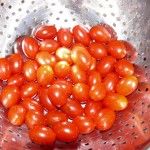 Cherry-Tomaten waschen