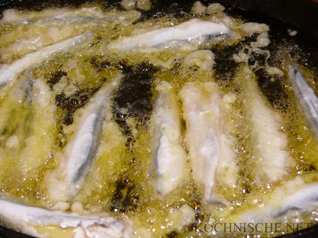 Frittierte Sardellen - Tapas und Vorspeisen | Kochnische.net